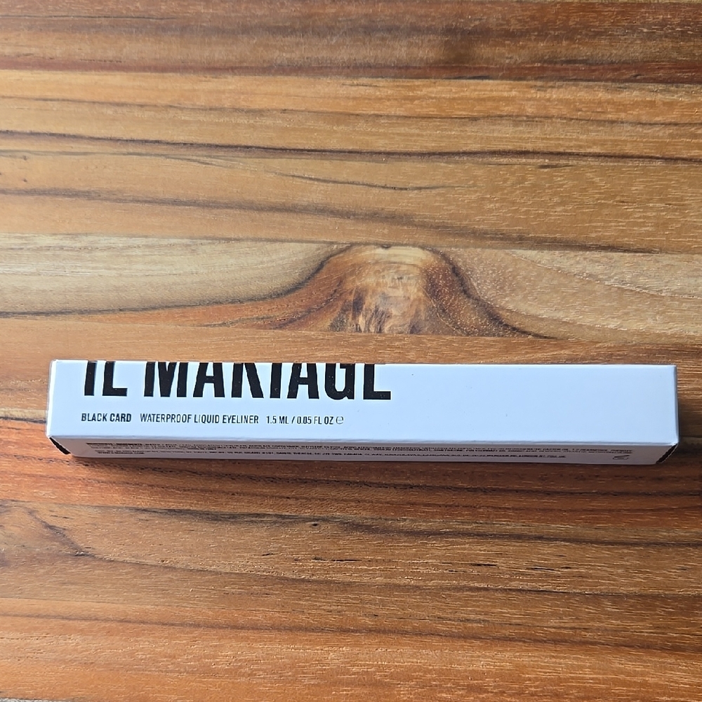 Il Makiage Waterproof Liquid Eyeliner